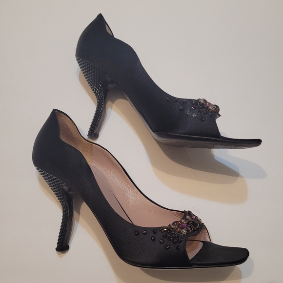 Prada black satin embellished pumps size 40 - Picture 13 of 16